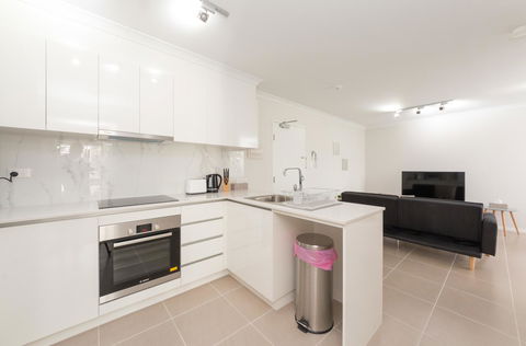 Yaran Suites - Accommodation in Surfers Paradise 27