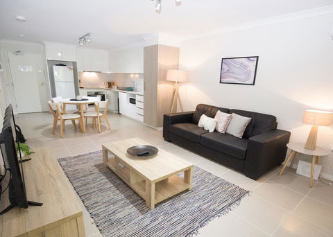 Yaran Suites - Accommodation in Surfers Paradise 13