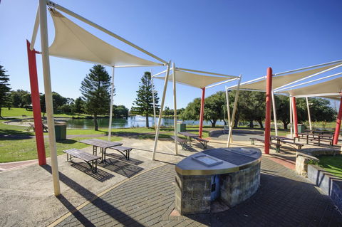 Yaran Suites - Accommodation in Surfers Paradise 3