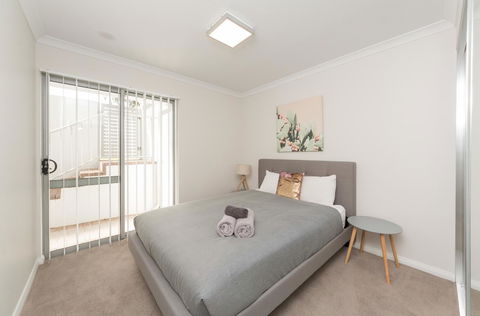 Yaran Suites - Accommodation in Surfers Paradise 24