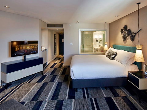 Crown Promenade Perth - Accommodation in Surfers Paradise 16