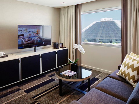Crown Promenade Perth - Accommodation in Surfers Paradise 26