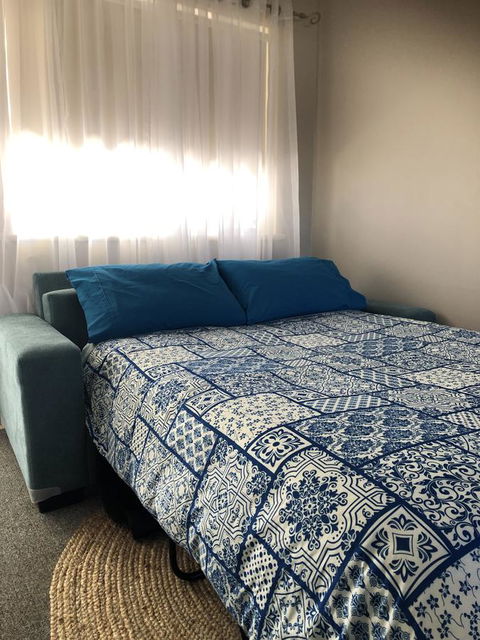 White Sands - Accommodation in Surfers Paradise 8