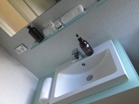 The Roozen Residence - Accommodation in Surfers Paradise 25