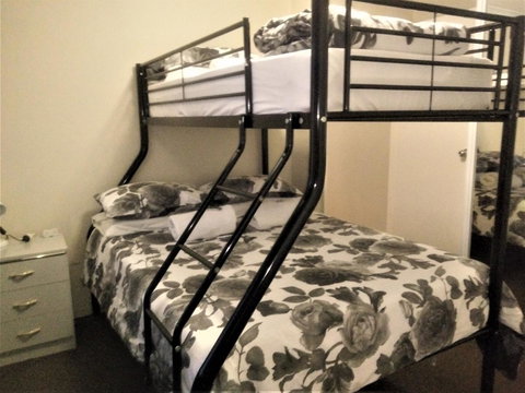 Kanga Cottage - Accommodation in Surfers Paradise 14