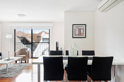 Parklane Apartments - Accommodation in Surfers Paradise 3