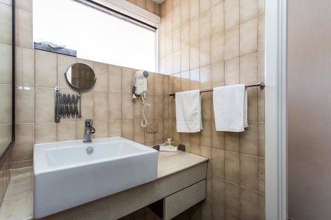 Country Comfort Amity Motel - Accommodation in Surfers Paradise 35