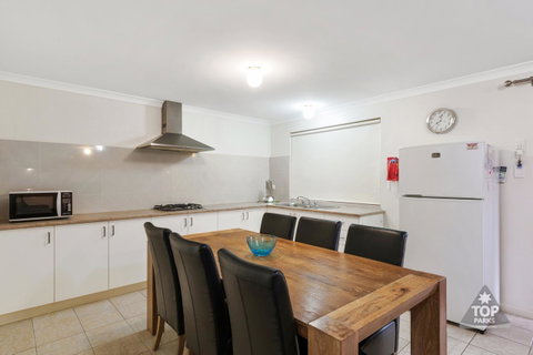 Margaret River Tourist Park - Accommodation in Surfers Paradise 7