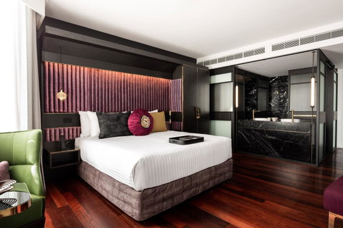 QT Perth - Accommodation in Surfers Paradise 24