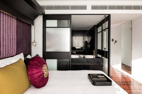 QT Perth - Accommodation in Surfers Paradise 32