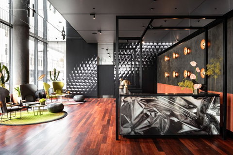 QT Perth - Accommodation in Surfers Paradise 11