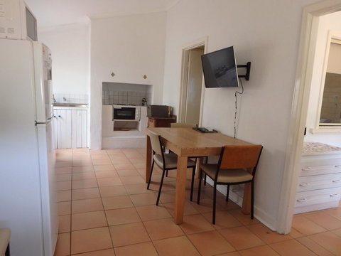 Lazy Lobster Holiday Units & Chalets - Accommodation in Surfers Paradise 15