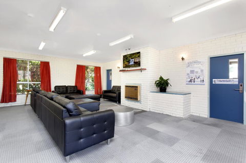 Armidale Tourist Park - Accommodation in Surfers Paradise 26