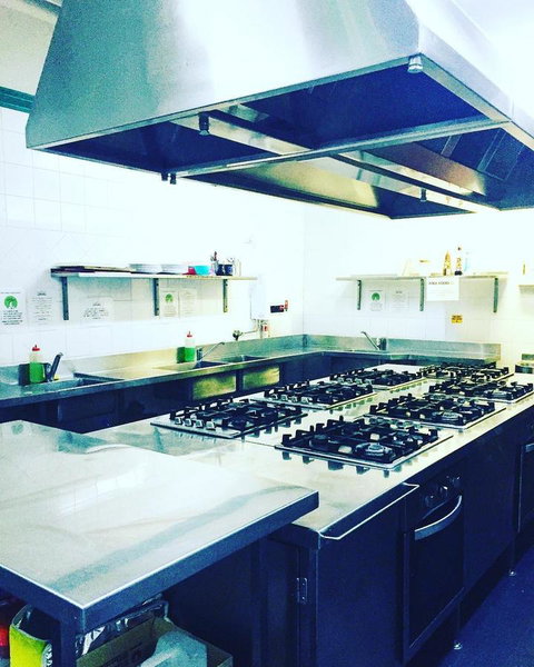 The Emperors Crown Hostel - Accommodation in Surfers Paradise 14