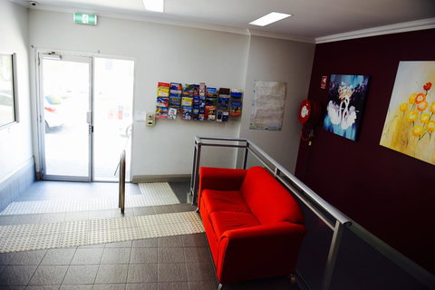 The Emperors Crown Hostel - Accommodation in Surfers Paradise 19