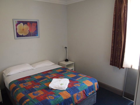 The Emperors Crown Hostel - Accommodation in Surfers Paradise 40