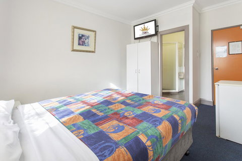 The Emperors Crown Hostel - Accommodation in Surfers Paradise 23