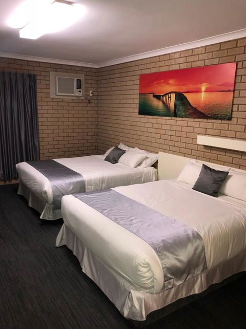 Carnarvon Motel - Accommodation in Surfers Paradise 2