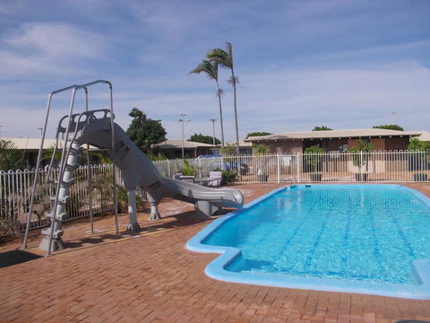Carnarvon Motel - Accommodation in Surfers Paradise 3