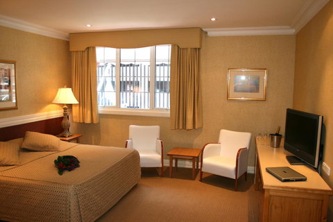 European Hotel - Accommodation in Surfers Paradise 22