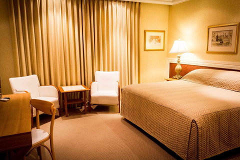 European Hotel - Accommodation in Surfers Paradise 19