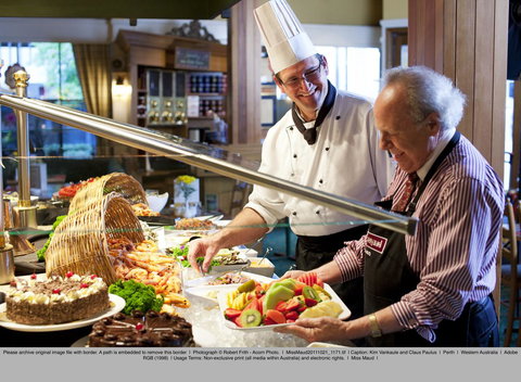 European Hotel - Accommodation in Surfers Paradise 17