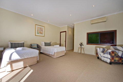 Karriview Margaret River - Accommodation in Surfers Paradise 12