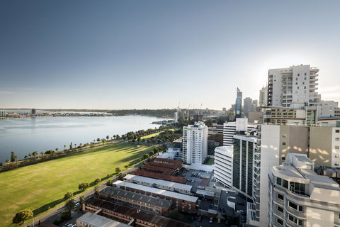 Pan Pacific Perth - Accommodation in Surfers Paradise 8