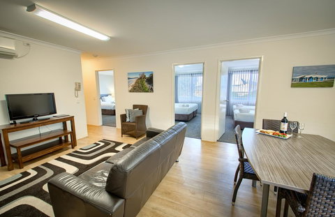 Albany Motel & Apartments - Accommodation in Surfers Paradise 4