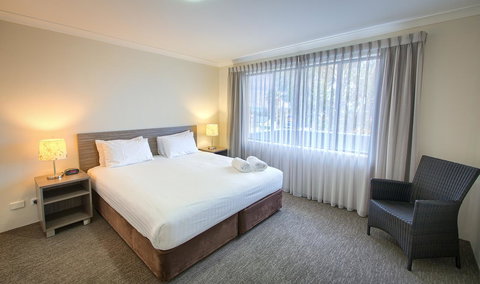 Albany Motel & Apartments - Accommodation in Surfers Paradise 1