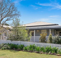 Lavender Cottage - Accommodation in Surfers Paradise
