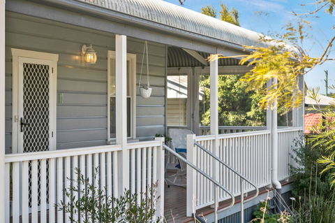 Lavender Cottage - Accommodation in Surfers Paradise 2