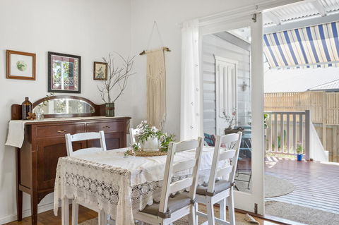 Lavender Cottage - Accommodation in Surfers Paradise 13