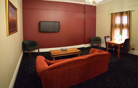 The Palace Hotel Kalgoorlie - Accommodation in Surfers Paradise 18