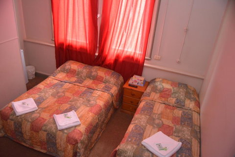The Palace Hotel Kalgoorlie - Accommodation in Surfers Paradise 2