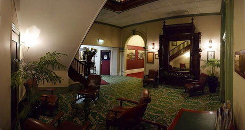 The Palace Hotel Kalgoorlie - Accommodation in Surfers Paradise 1
