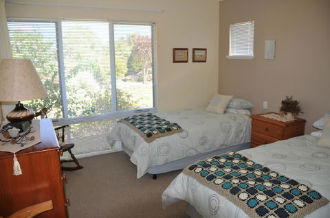 Glenelg On King Bed & Breakfast - Accommodation in Surfers Paradise 27