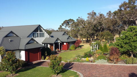 Glenelg On King Bed & Breakfast - Accommodation in Surfers Paradise 14