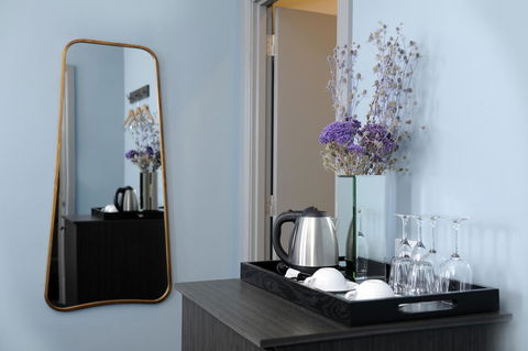 The Stirling Arms Hotel - Accommodation in Surfers Paradise 21