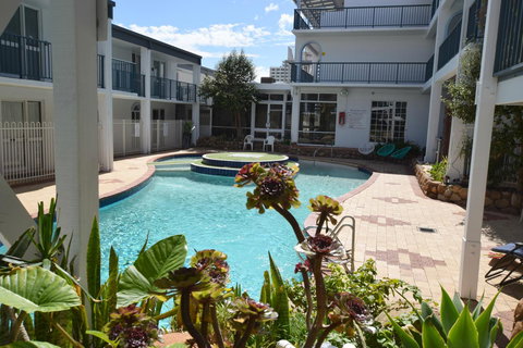 West Beach Lagoon 220 Stylish And Cozy - Accommodation in Surfers Paradise 17