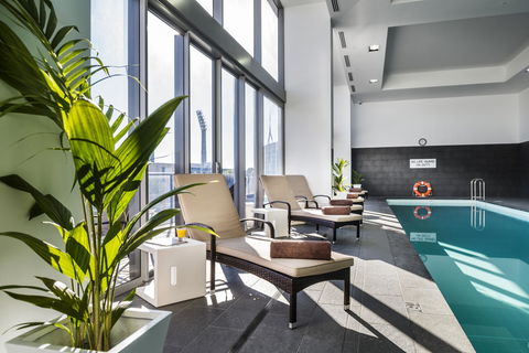 Fraser Suites Perth - Accommodation in Surfers Paradise 10