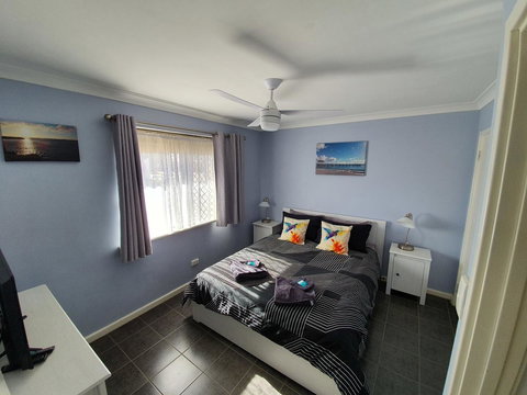 Ocean Beach Chalet 18 - Accommodation in Surfers Paradise 13