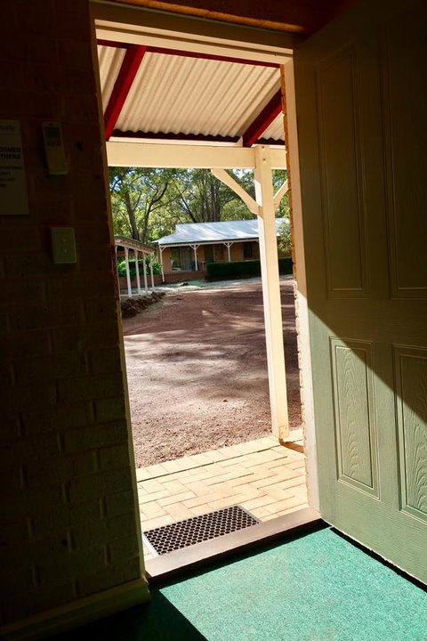 Travellers Rest Motel - Accommodation in Surfers Paradise 23