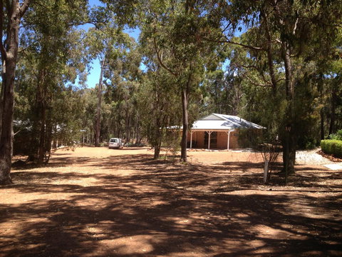 Travellers Rest Motel - Accommodation in Surfers Paradise 6