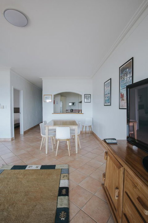 Canal Rocks Beachfront Apartments - Accommodation in Surfers Paradise 27