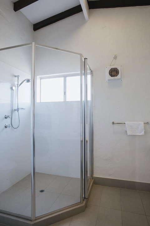 Canal Rocks Beachfront Apartments - Accommodation in Surfers Paradise 30