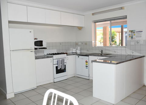 Kalbarri Seafront Villas - Accommodation in Surfers Paradise 6