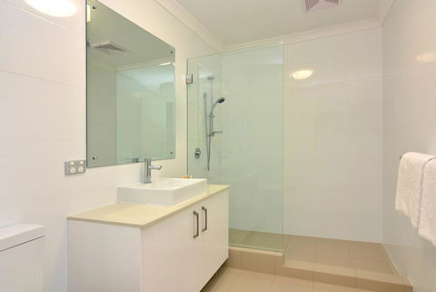 Bunbury Seaview Apartments - Accommodation in Surfers Paradise 8