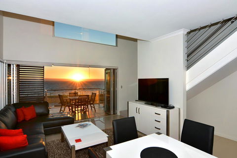 Bunbury Seaview Apartments - Accommodation in Surfers Paradise 5