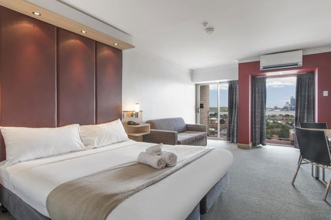 Metro Hotel Perth - Accommodation in Surfers Paradise 0